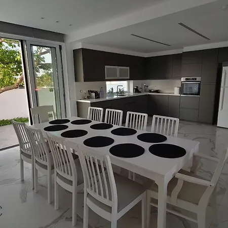 Villa Anemelie